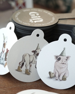 zestaw zawieszek do prezentów