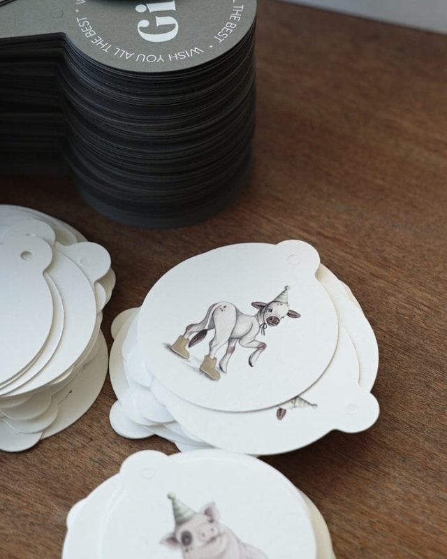 zawieszki do prezentów