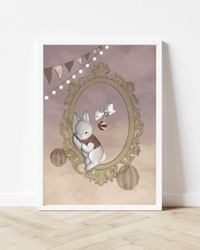 Plakat do pokoju dziecięcego „Kącik zabawy” – królik i myszka w ozdobnej ramie na pastelowym tle, ilustracja w stylu vintage